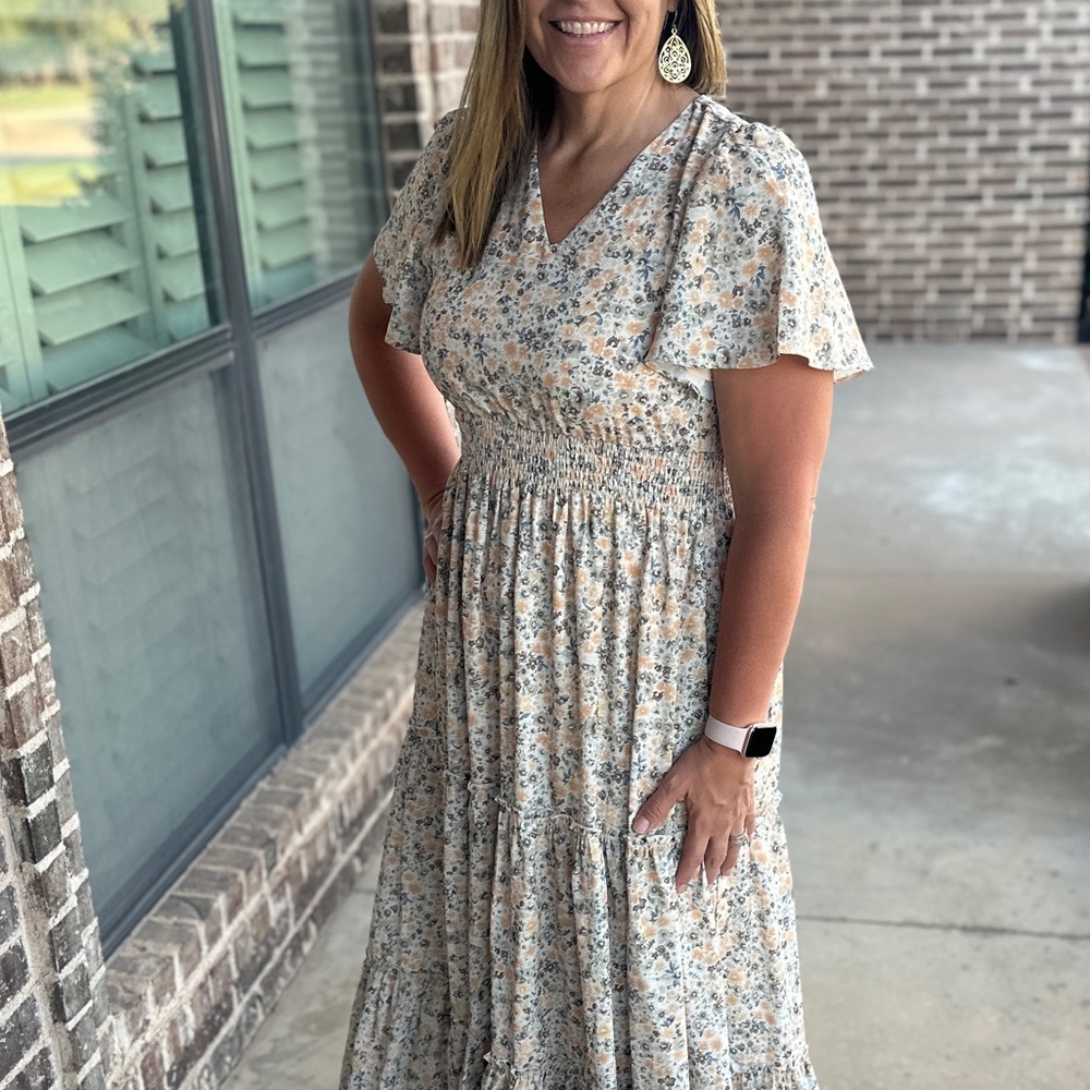 Maxi dress with pastel floral print